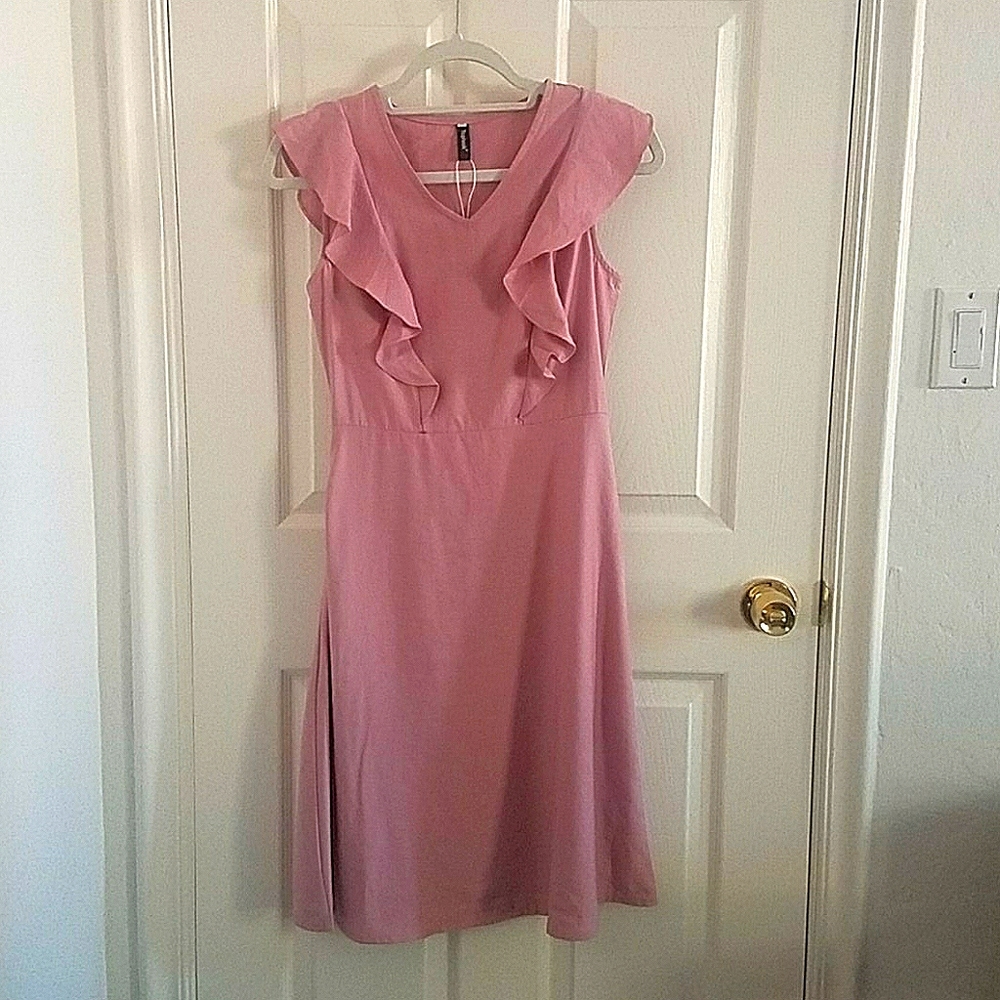 Toplook NWOT pink dress
